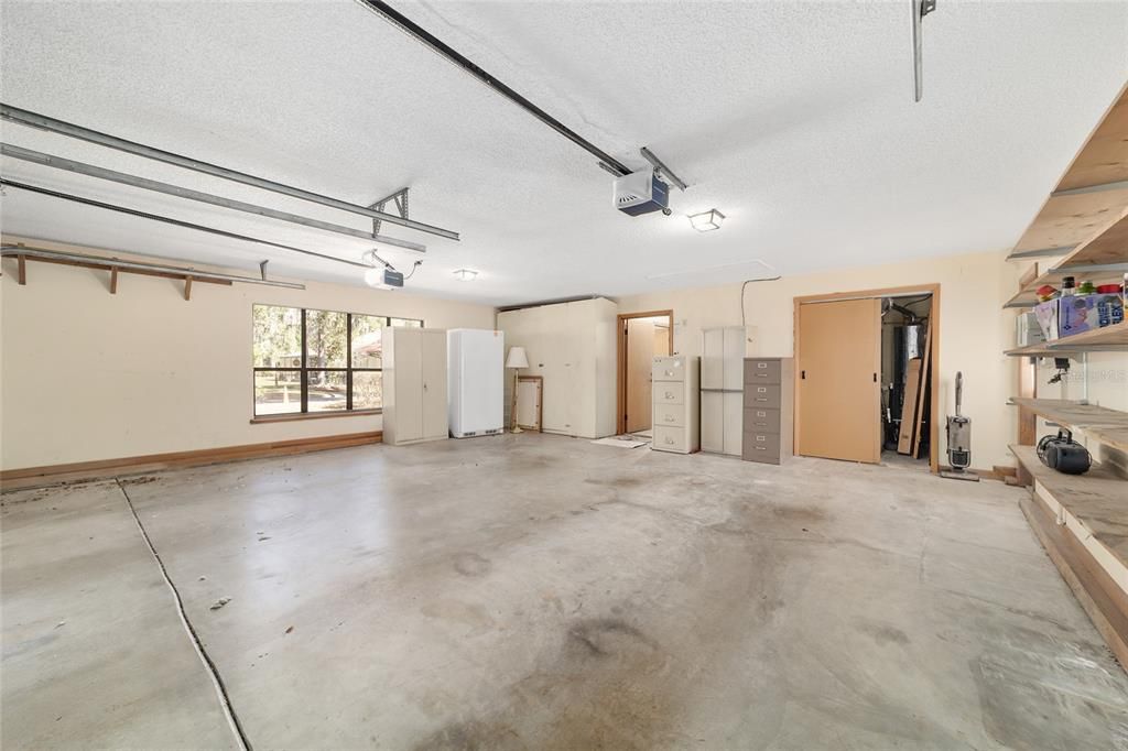 На продажу: $622,400 (4 спален, 2 ванн, 3562 Квадратных фут)