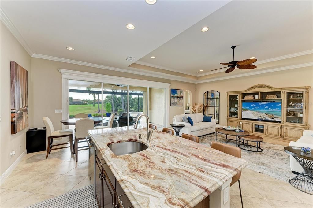 На продажу: $825,000 (4 спален, 3 ванн, 2649 Квадратных фут)