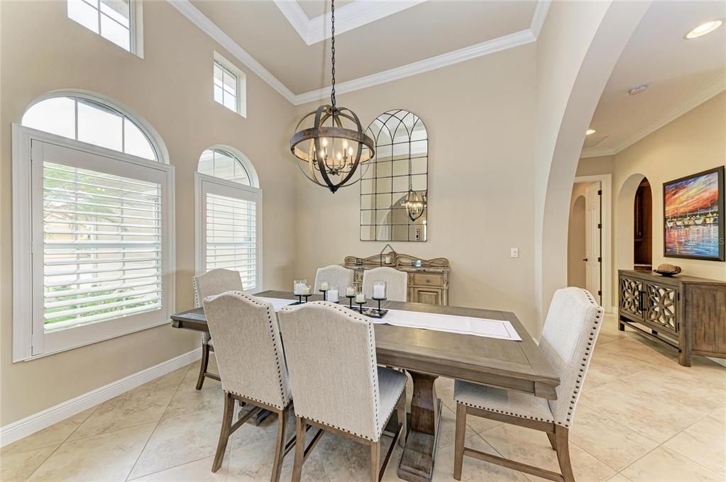 На продажу: $825,000 (4 спален, 3 ванн, 2649 Квадратных фут)