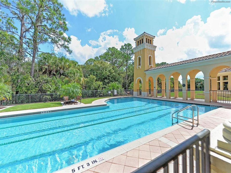 На продажу: $825,000 (4 спален, 3 ванн, 2649 Квадратных фут)