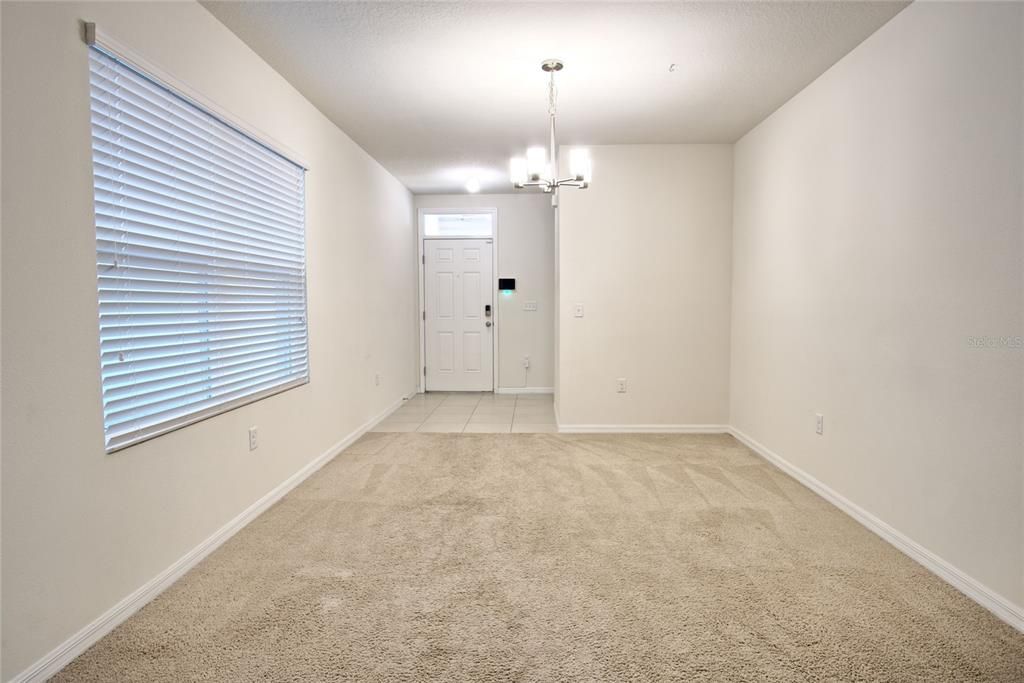 For Sale: $310,000 (3 beds, 2 baths, 1516 Square Feet)