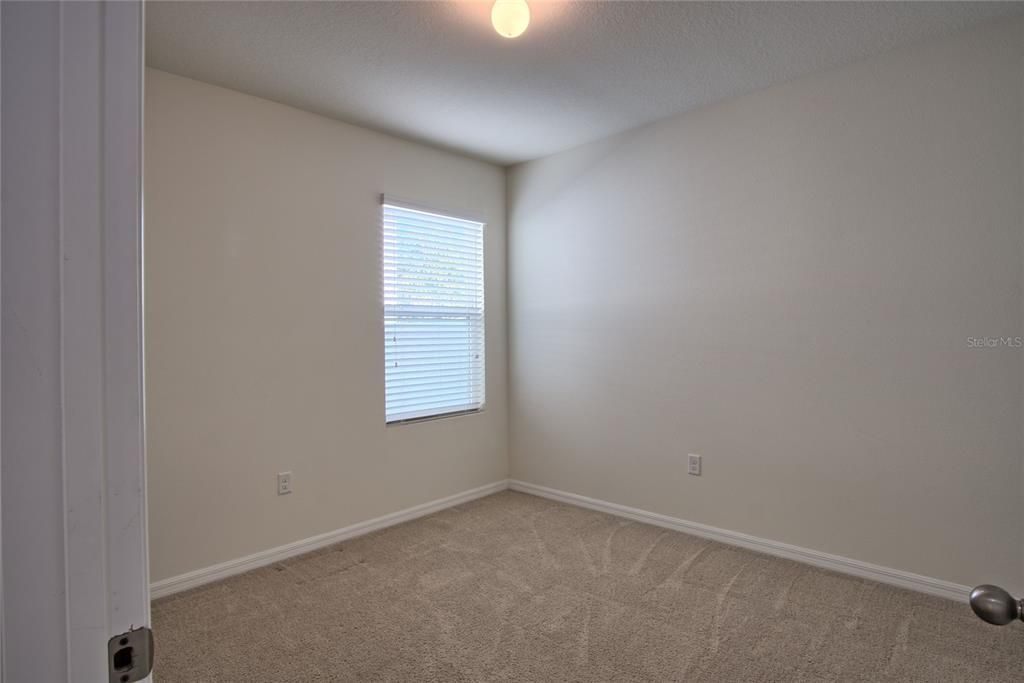 For Sale: $310,000 (3 beds, 2 baths, 1516 Square Feet)