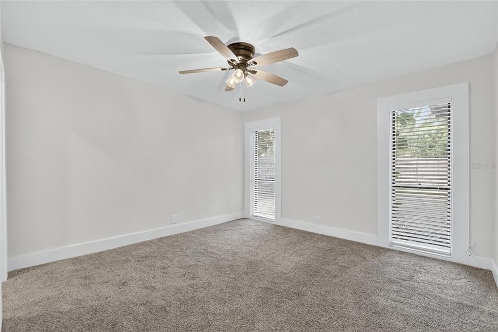 出租: $3,400 (4 贝兹, 2 浴室, 1794 平方英尺)