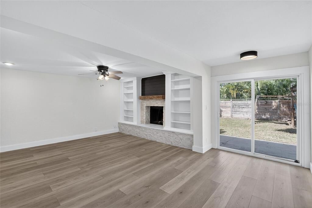 出租: $3,400 (4 贝兹, 2 浴室, 1794 平方英尺)