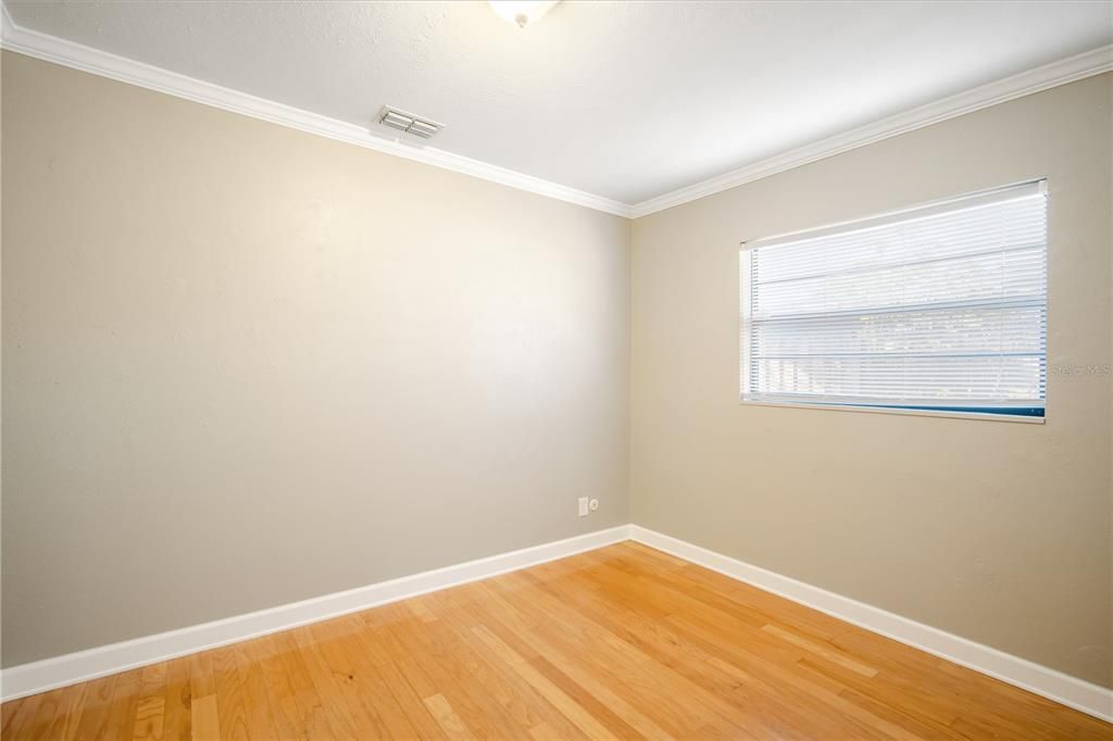 For Rent: $2,495 (3 beds, 2 baths, 1008 Square Feet)