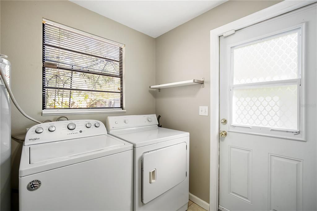 For Rent: $2,495 (3 beds, 2 baths, 1008 Square Feet)