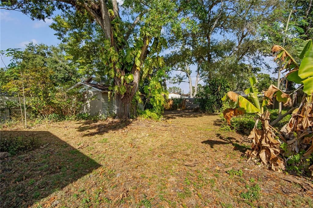 For Rent: $2,495 (3 beds, 2 baths, 1008 Square Feet)