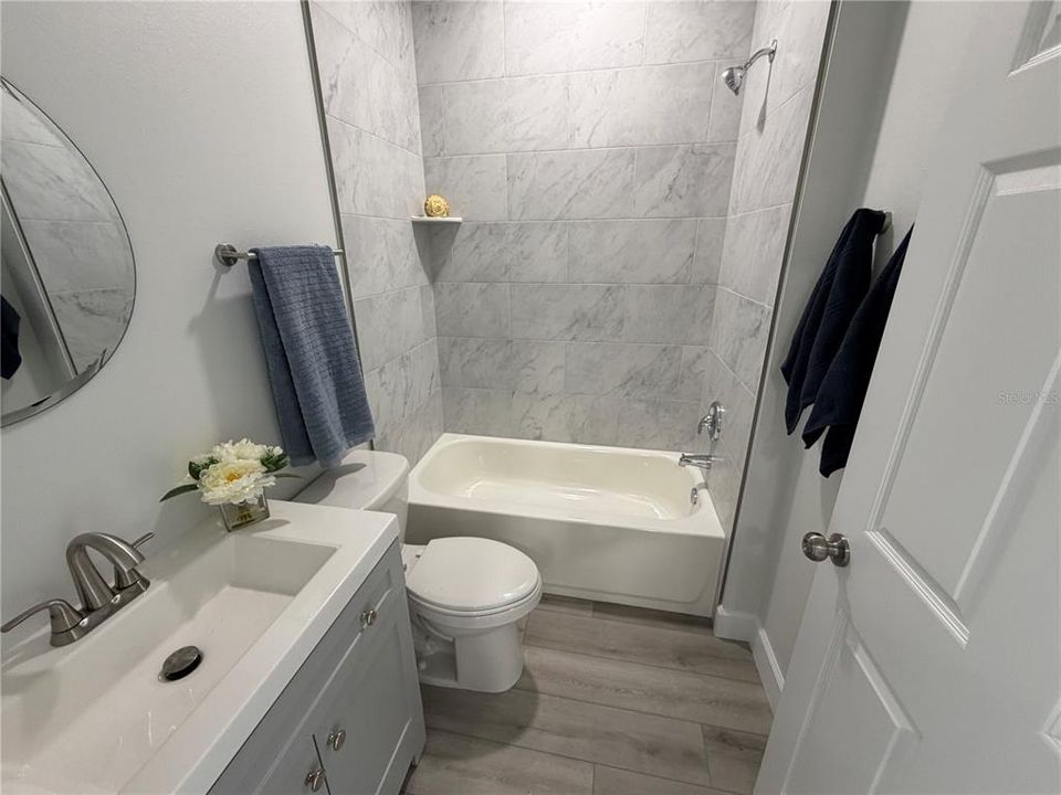 В аренду: $3,300 (2 спален, 2 ванн, 940 Квадратных фут)