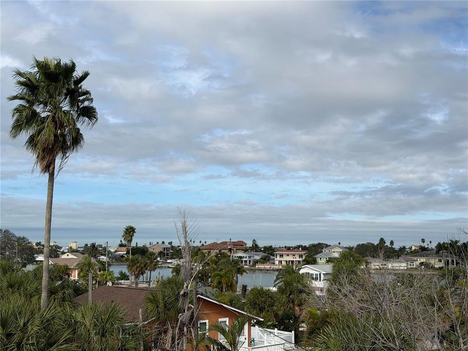 В аренду: $3,300 (2 спален, 2 ванн, 940 Квадратных фут)