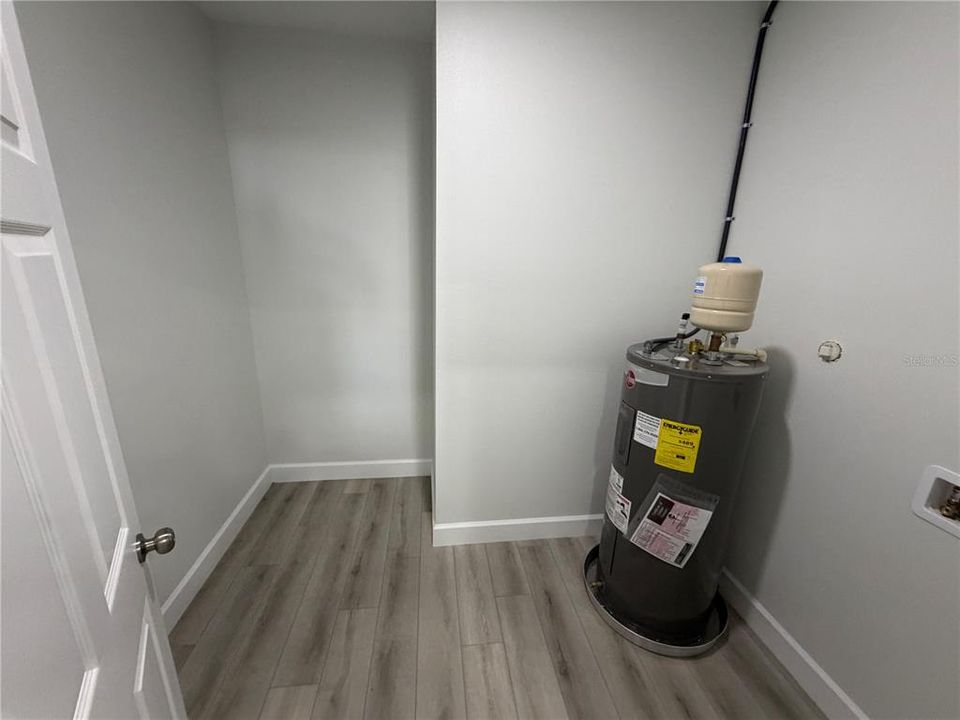 В аренду: $3,300 (2 спален, 2 ванн, 940 Квадратных фут)