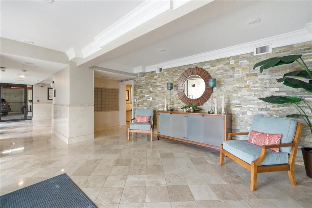 For Sale: $750,000 (2 beds, 2 baths, 1570 Square Feet)