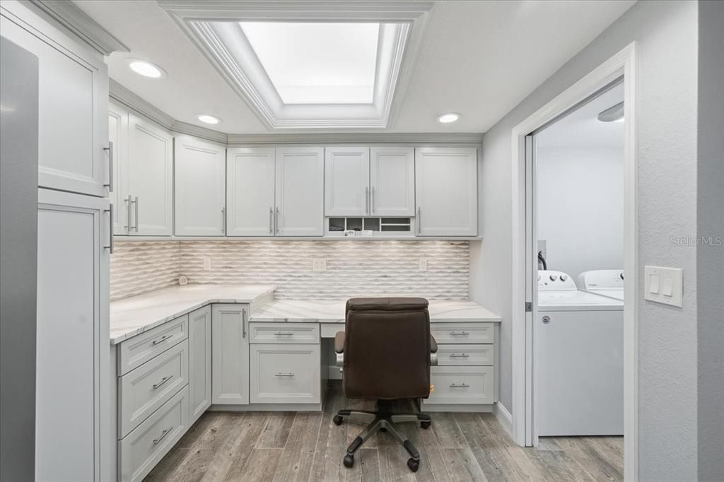 For Sale: $750,000 (2 beds, 2 baths, 1570 Square Feet)