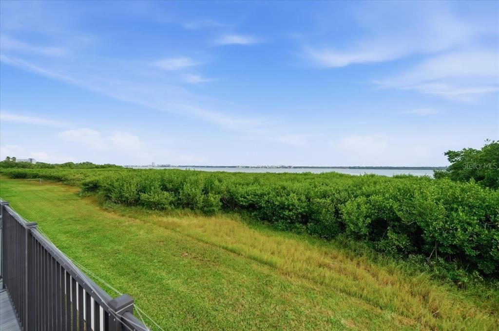 For Sale: $750,000 (2 beds, 2 baths, 1570 Square Feet)