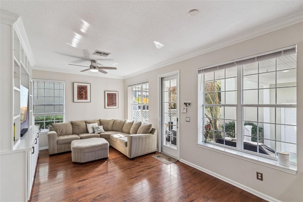 For Sale: $865,000 (4 beds, 3 baths, 2769 Square Feet)