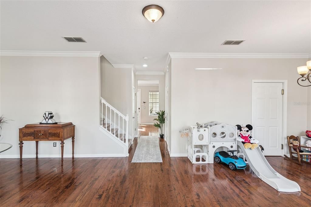 For Sale: $865,000 (4 beds, 3 baths, 2769 Square Feet)