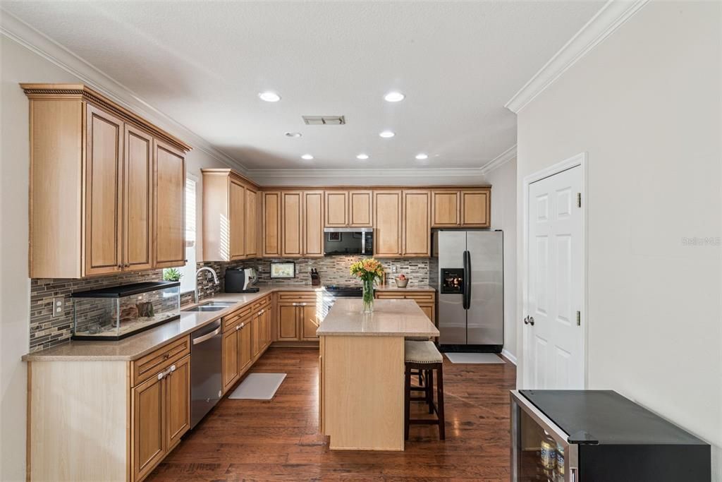 For Sale: $865,000 (4 beds, 3 baths, 2769 Square Feet)