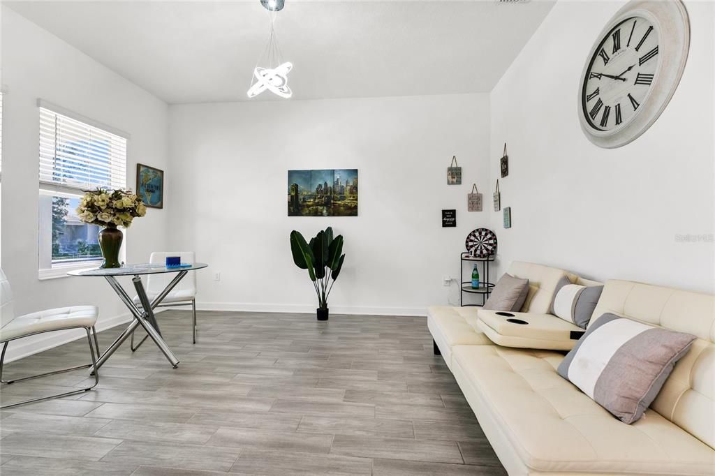 For Sale: $450,000 (3 beds, 2 baths, 1957 Square Feet)