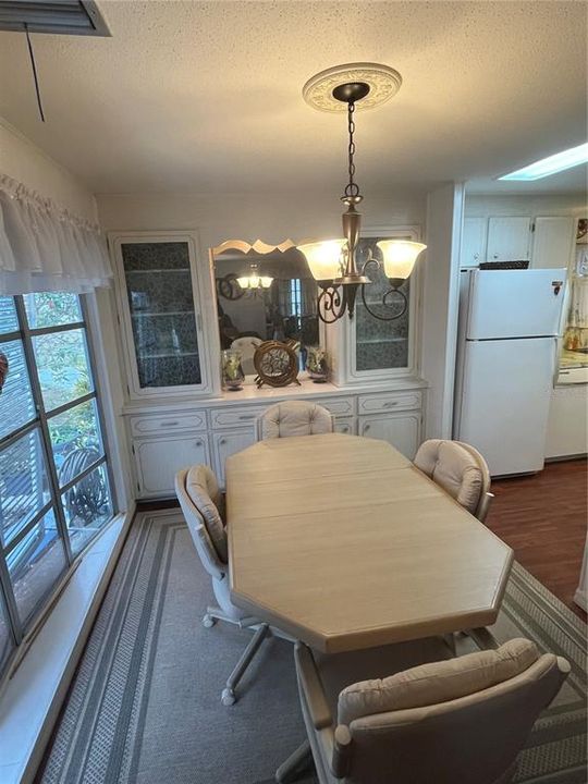 En Venta: $175,000 (2 camas, 2 baños, 1200 Pies cuadrados)