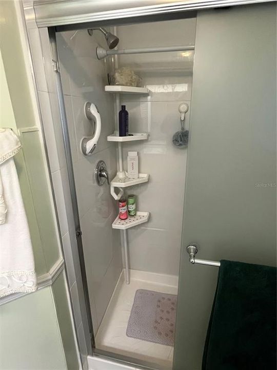 En Venta: $175,000 (2 camas, 2 baños, 1200 Pies cuadrados)