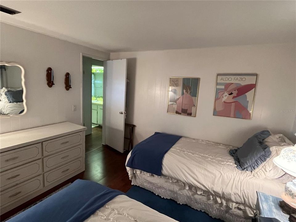 En Venta: $175,000 (2 camas, 2 baños, 1200 Pies cuadrados)