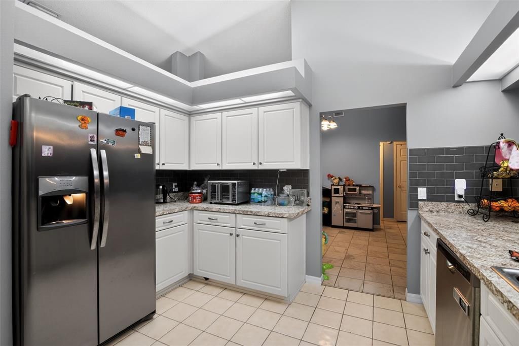 En Venta: $257,000 (3 camas, 2 baños, 1855 Pies cuadrados)