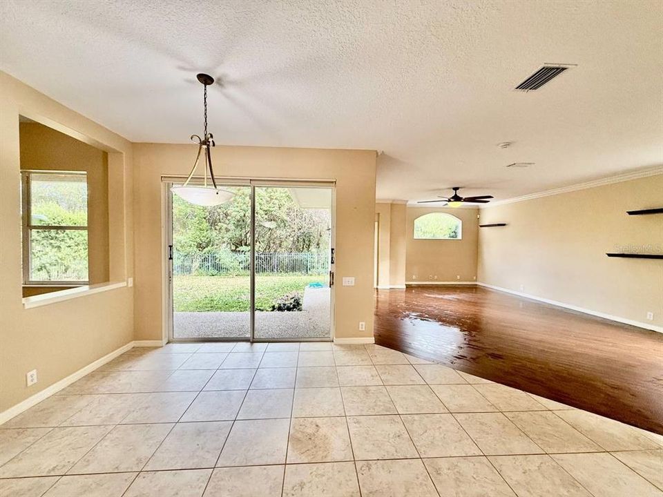 En Renta: $3,250 (4 camas, 2 baños, 3221 Pies cuadrados)