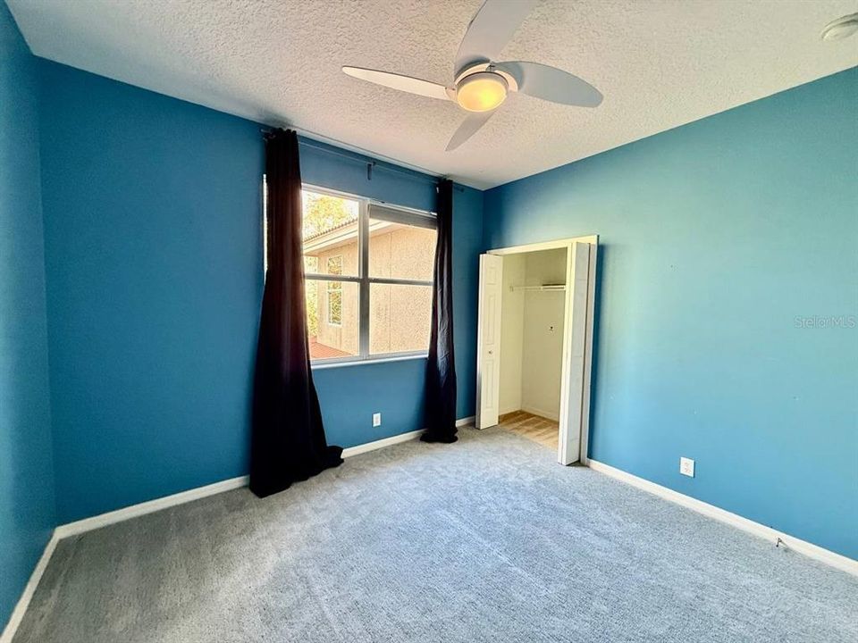 En Renta: $3,250 (4 camas, 2 baños, 3221 Pies cuadrados)