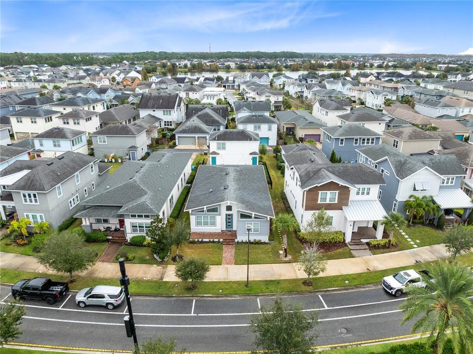 出租: $3,850 (4 贝兹, 3 浴室, 2054 平方英尺)