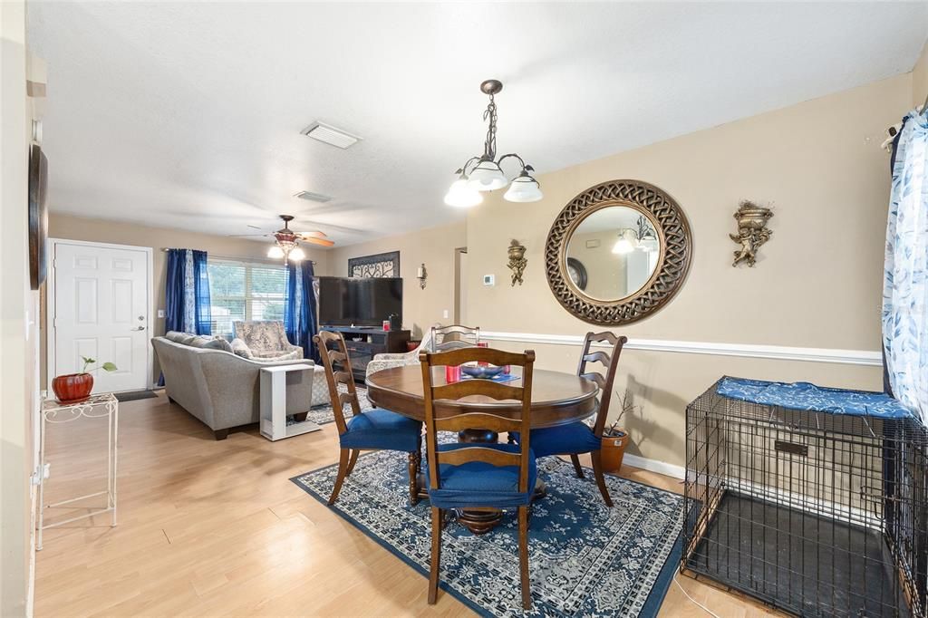 En Venta: $234,900 (3 camas, 2 baños, 1346 Pies cuadrados)