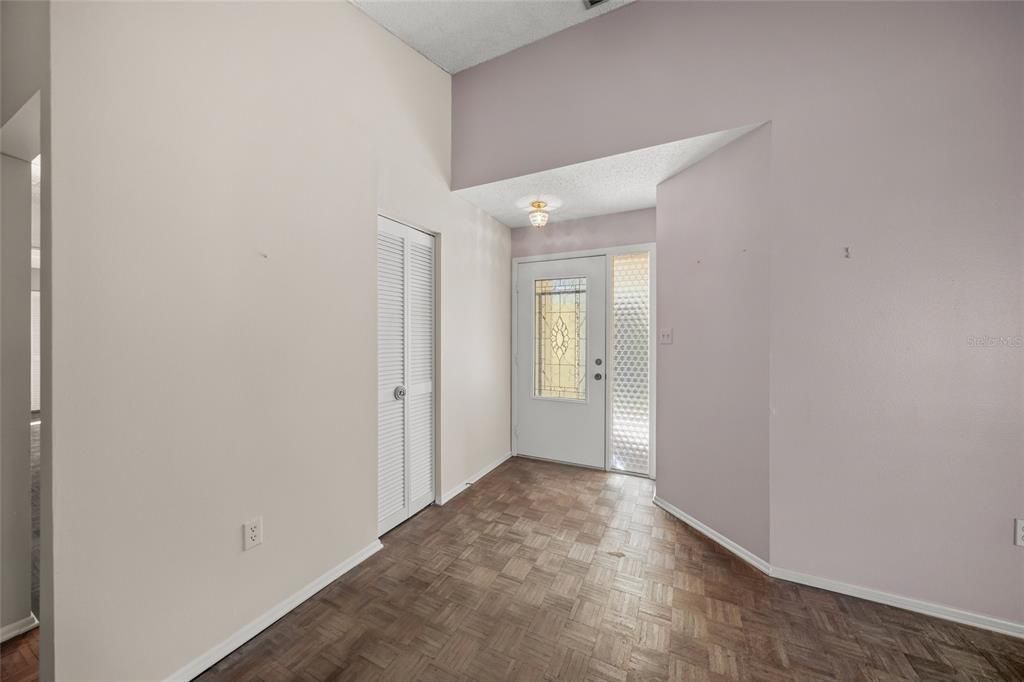 For Sale: $245,000 (3 beds, 2 baths, 1650 Square Feet)