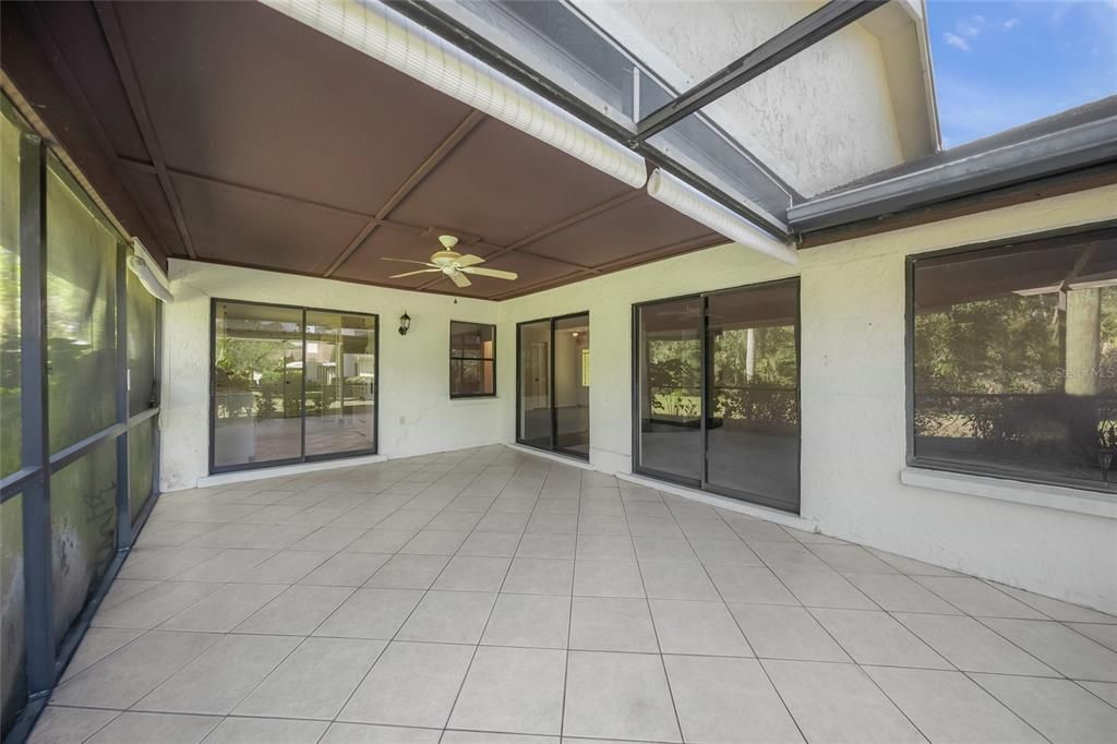 For Sale: $245,000 (3 beds, 2 baths, 1650 Square Feet)