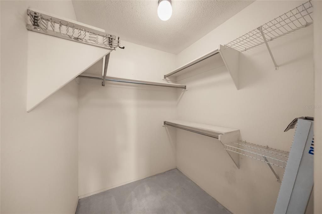 For Sale: $245,000 (3 beds, 2 baths, 1650 Square Feet)