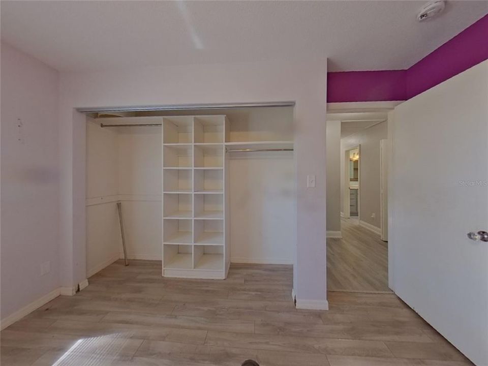 For Rent: $2,629 (4 beds, 2 baths, 2096 Square Feet)