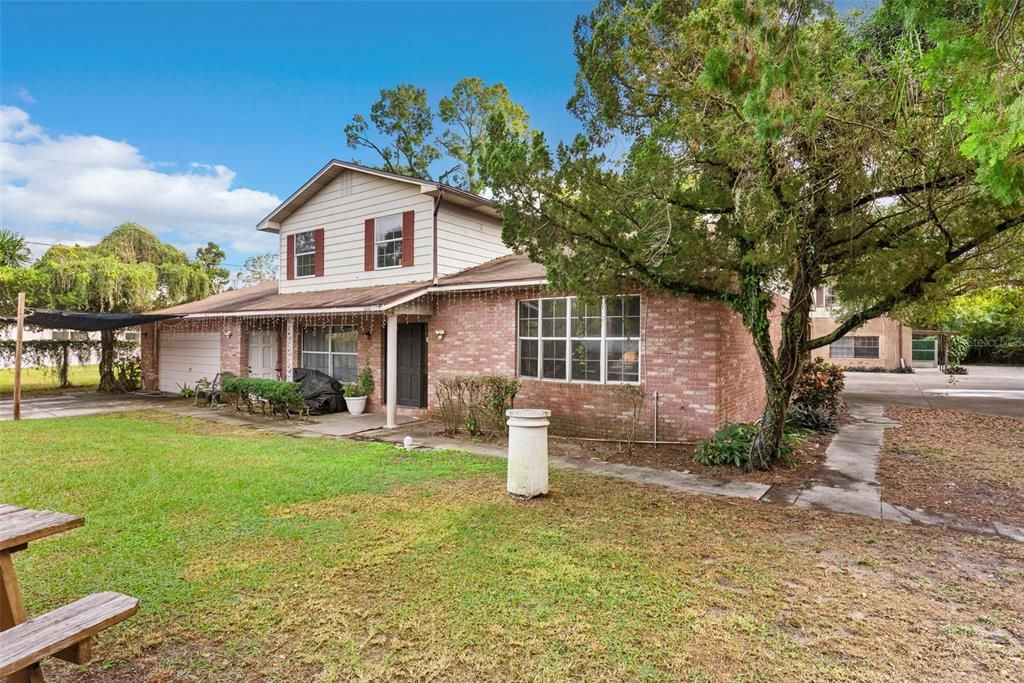 For Sale: $629,000 (11 beds, 0 baths, 4465 Square Feet)