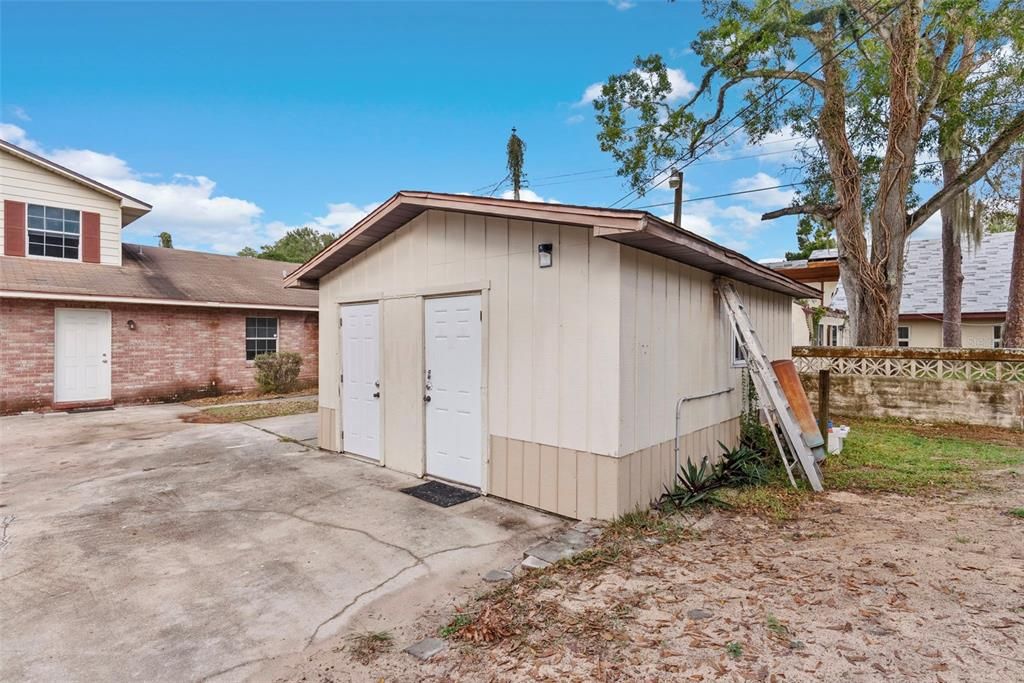 For Sale: $629,000 (11 beds, 0 baths, 4465 Square Feet)