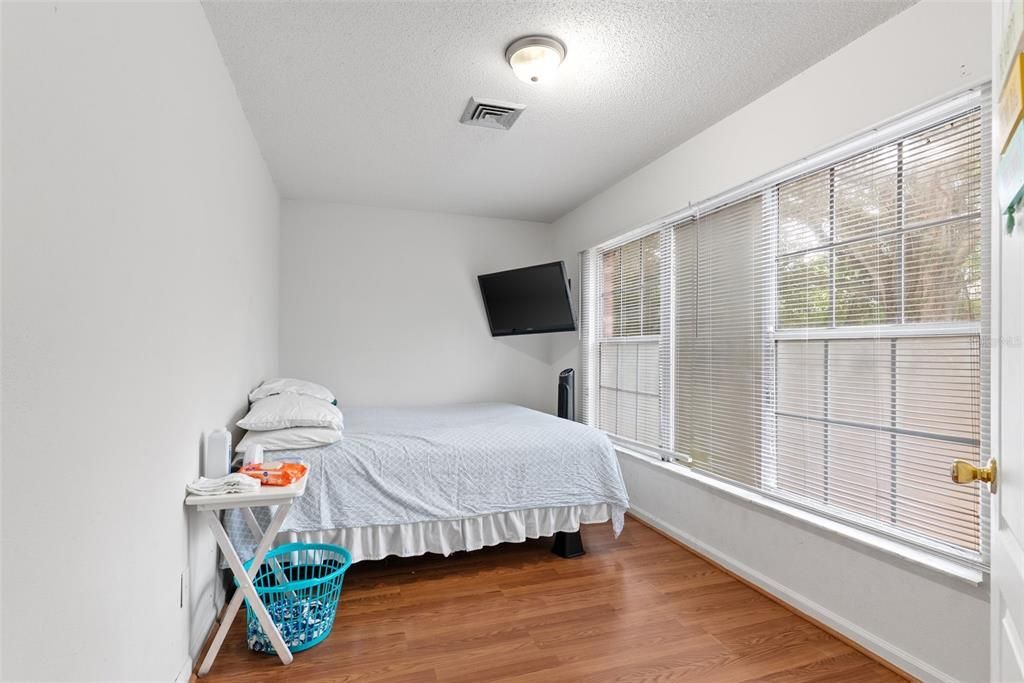 For Sale: $629,000 (11 beds, 0 baths, 4465 Square Feet)