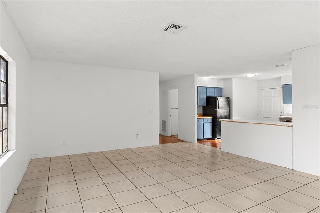 For Sale: $629,000 (11 beds, 0 baths, 4465 Square Feet)