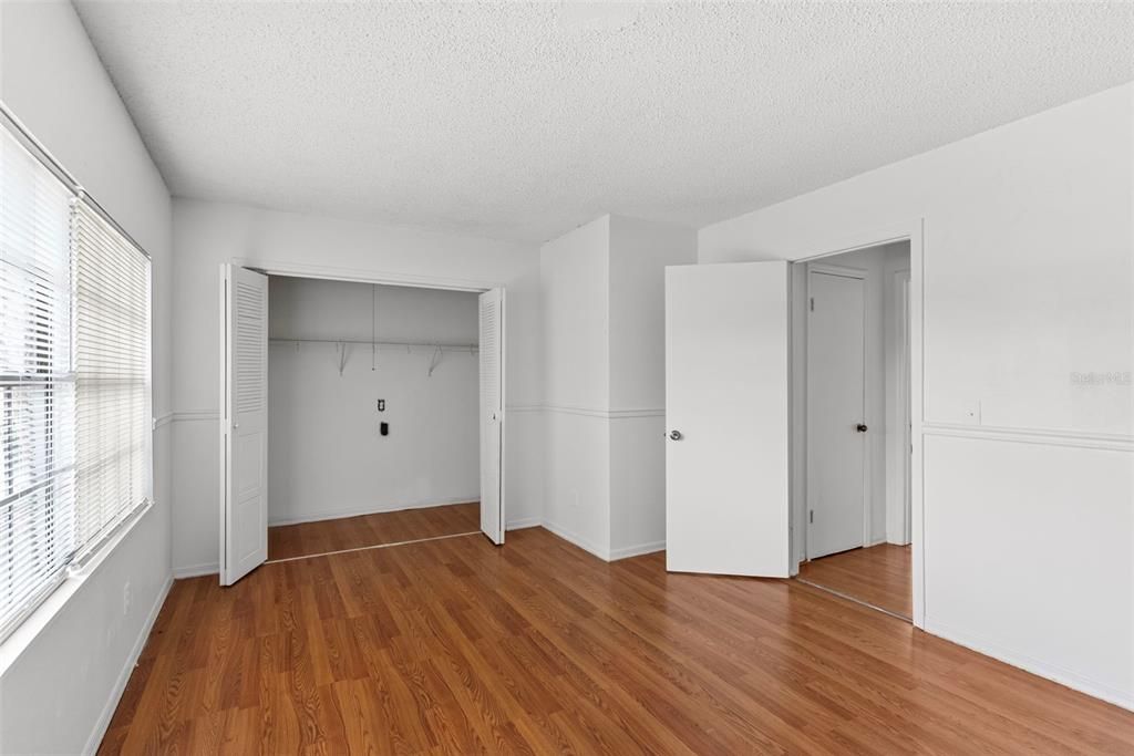 For Sale: $629,000 (11 beds, 0 baths, 4465 Square Feet)