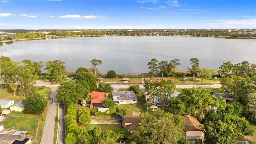 For Sale: $629,000 (11 beds, 0 baths, 4465 Square Feet)