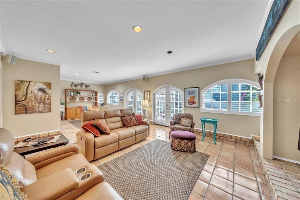 待售: $1,595,000 (3 贝兹, 3 浴室, 3223 平方英尺)