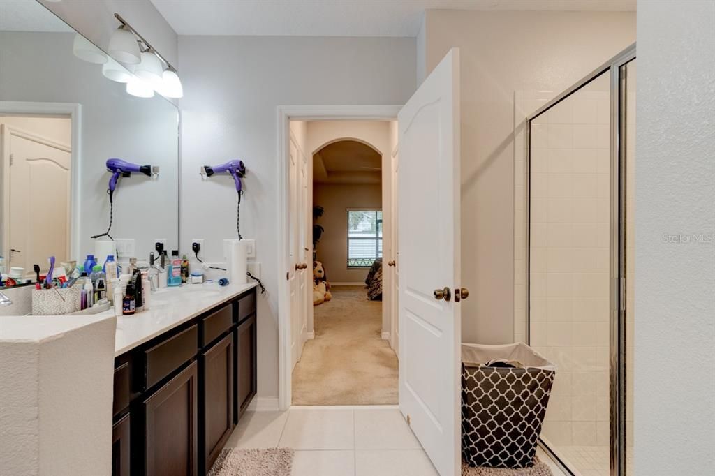 For Rent: $2,500 (3 beds, 2 baths, 2129 Square Feet)