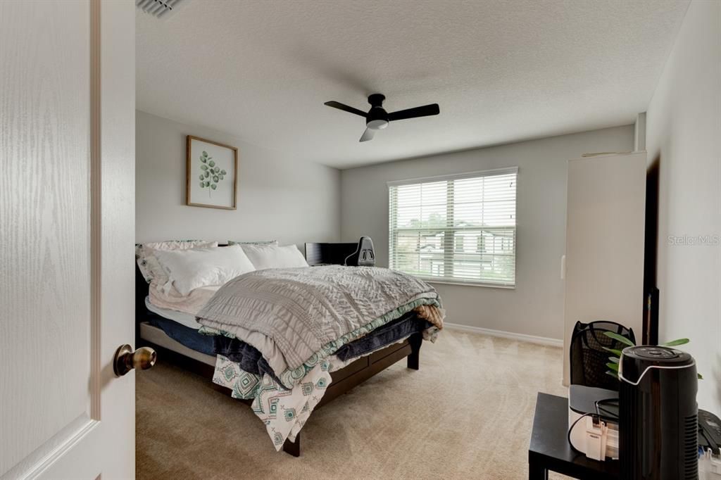 For Rent: $2,500 (3 beds, 2 baths, 2129 Square Feet)