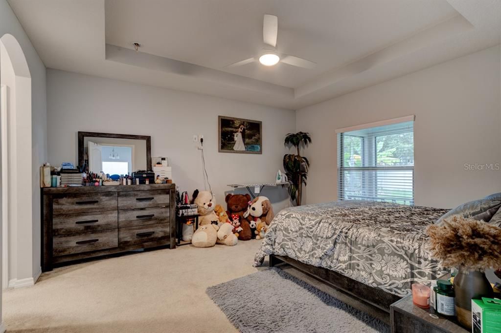 For Rent: $2,500 (3 beds, 2 baths, 2129 Square Feet)