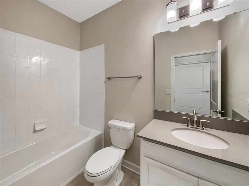 На продажу: $475,000 (4 спален, 3 ванн, 2287 Квадратных фут)