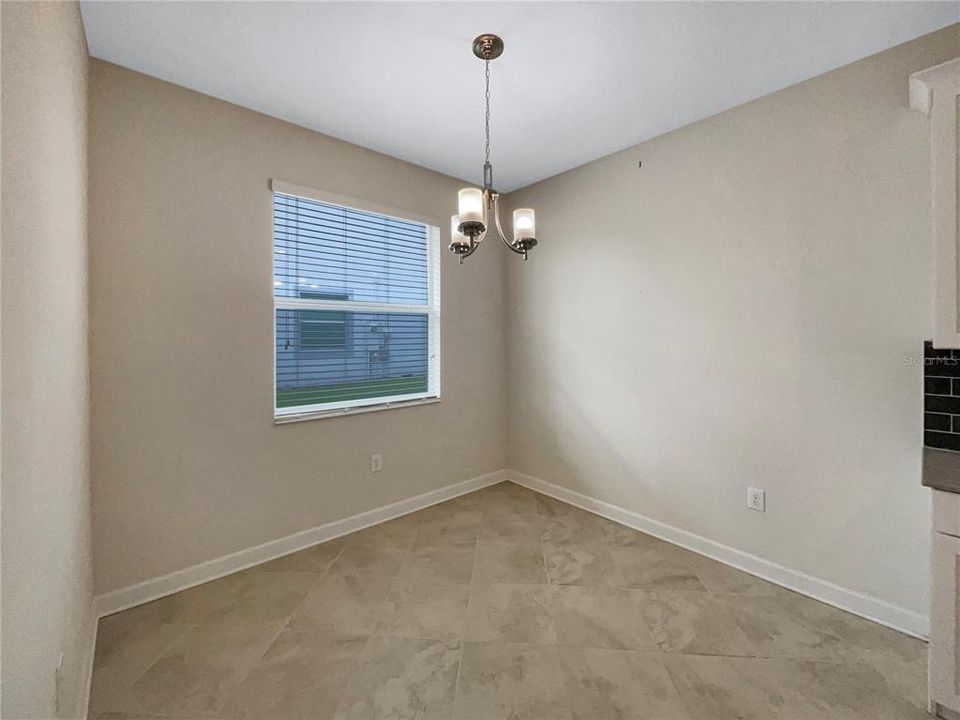 На продажу: $475,000 (4 спален, 3 ванн, 2287 Квадратных фут)