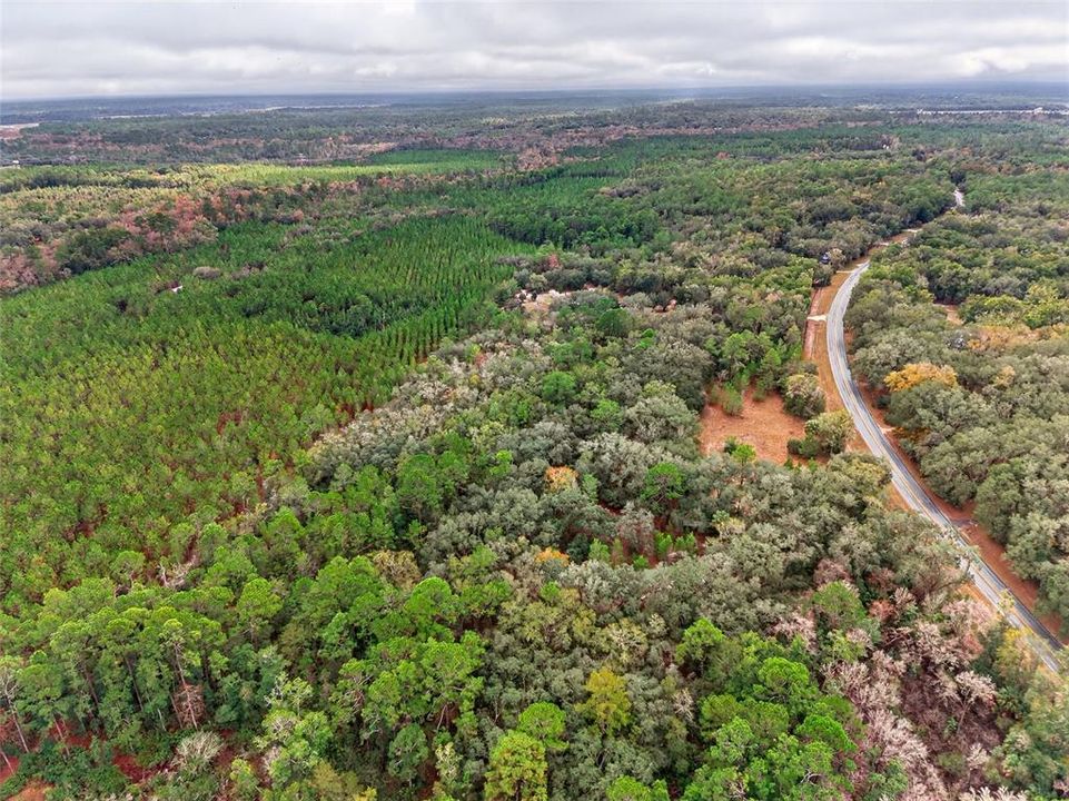 На продажу: $225,000 (2 спален, 1 ванн, 784 Квадратных фут)