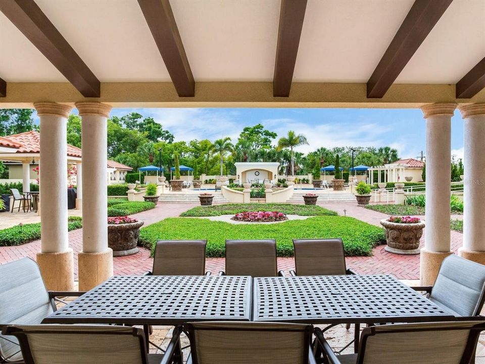 出租: $13,500 (3 贝兹, 3 浴室, 3166 平方英尺)