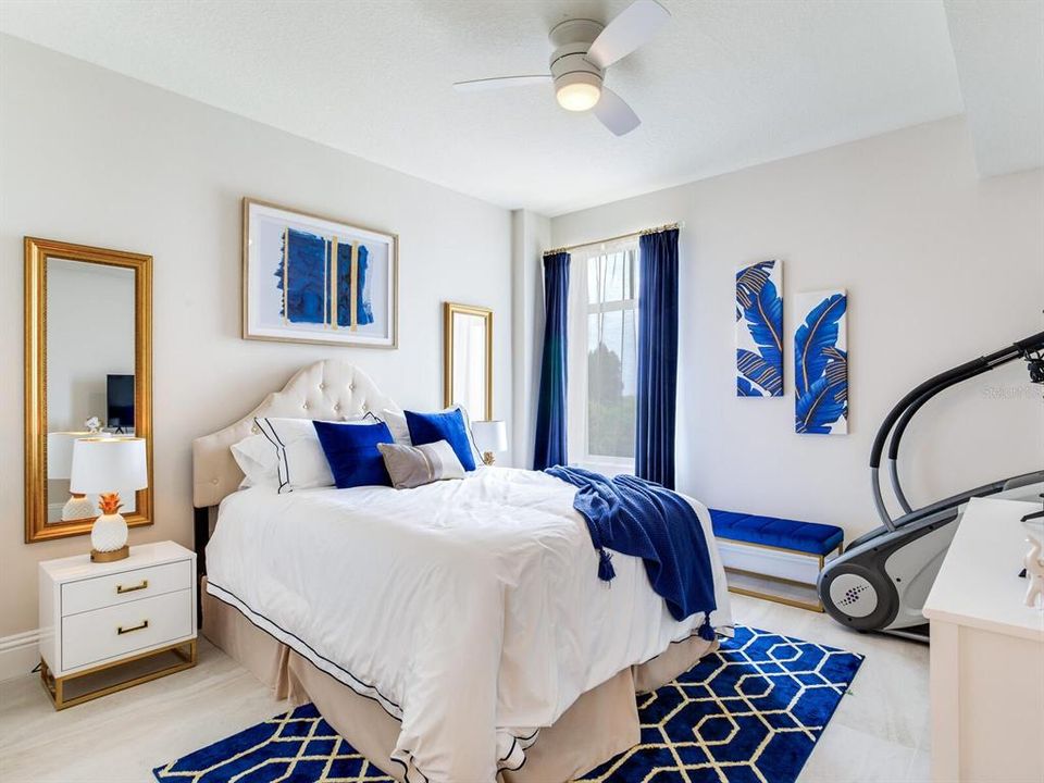 出租: $13,500 (3 贝兹, 3 浴室, 3166 平方英尺)