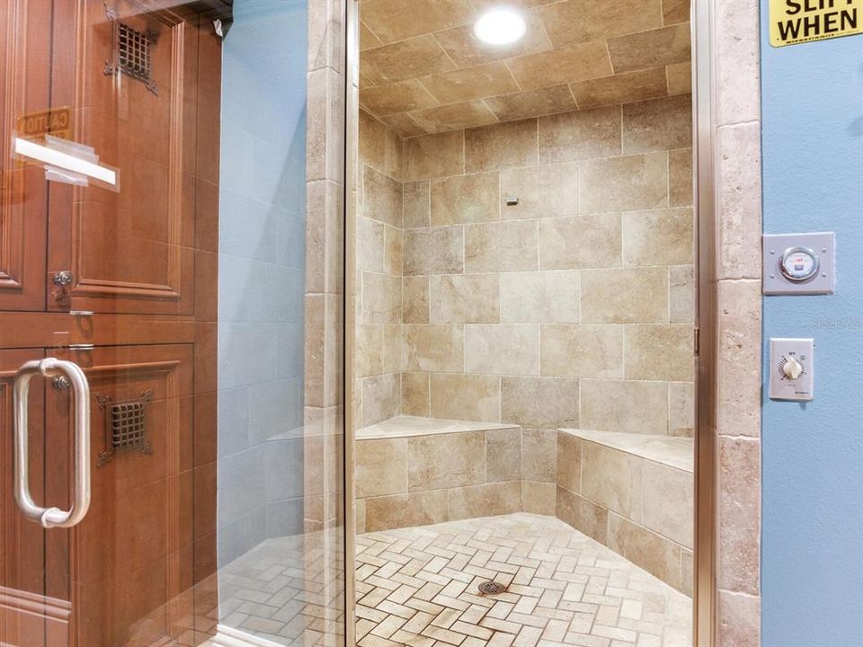 出租: $13,500 (3 贝兹, 3 浴室, 3166 平方英尺)