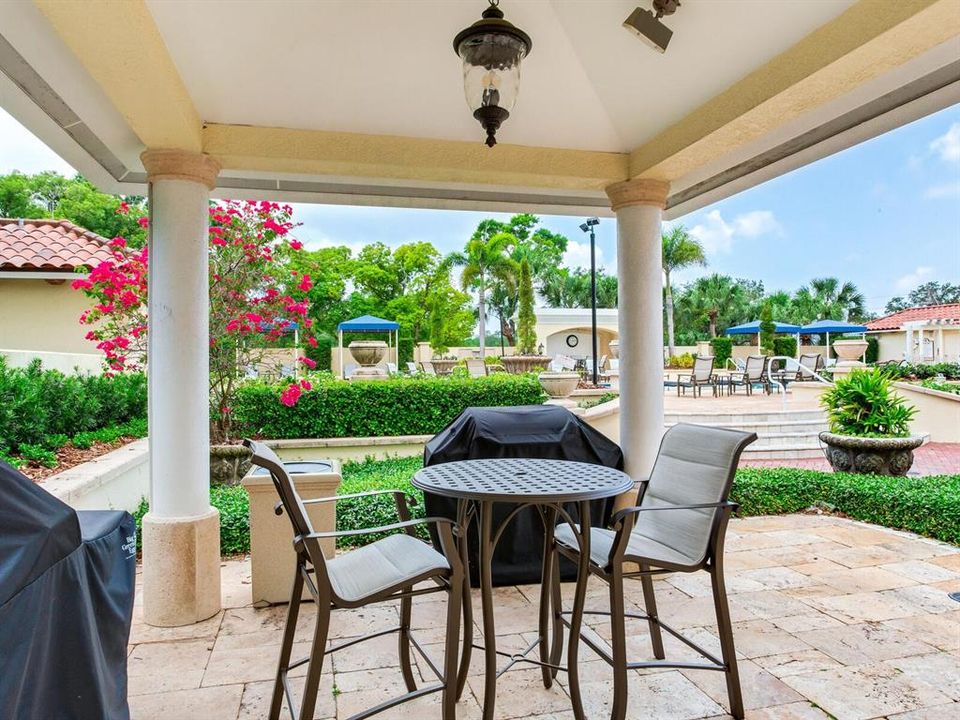 出租: $13,500 (3 贝兹, 3 浴室, 3166 平方英尺)